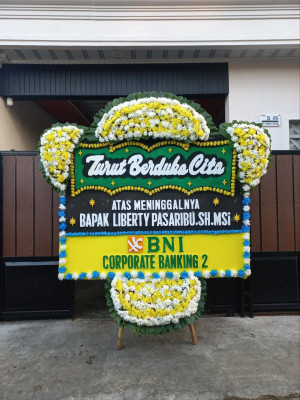 Papan Bunga Duka di Bungku Selatan
